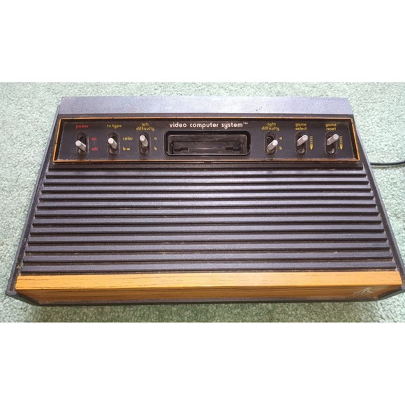 Woodgrain Atari Console - Picture 3 of 8